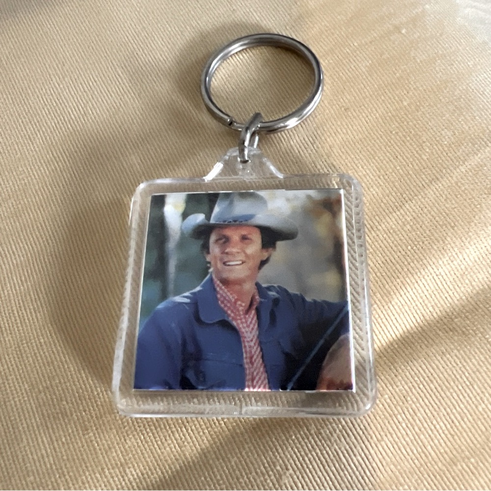 Vintage Mel Tillis Ozark Theater Branson Missouri Keychain